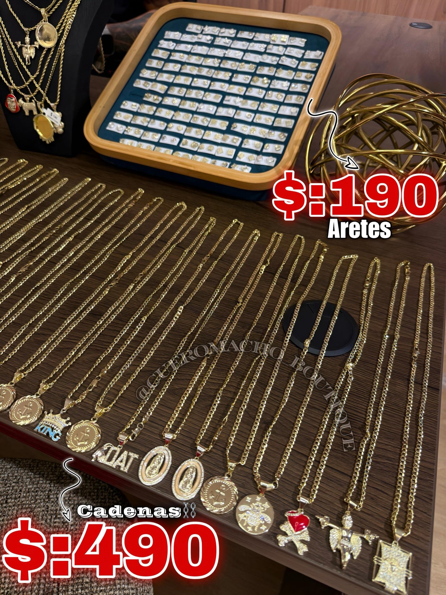 Cadenas,Reloj y Aretes